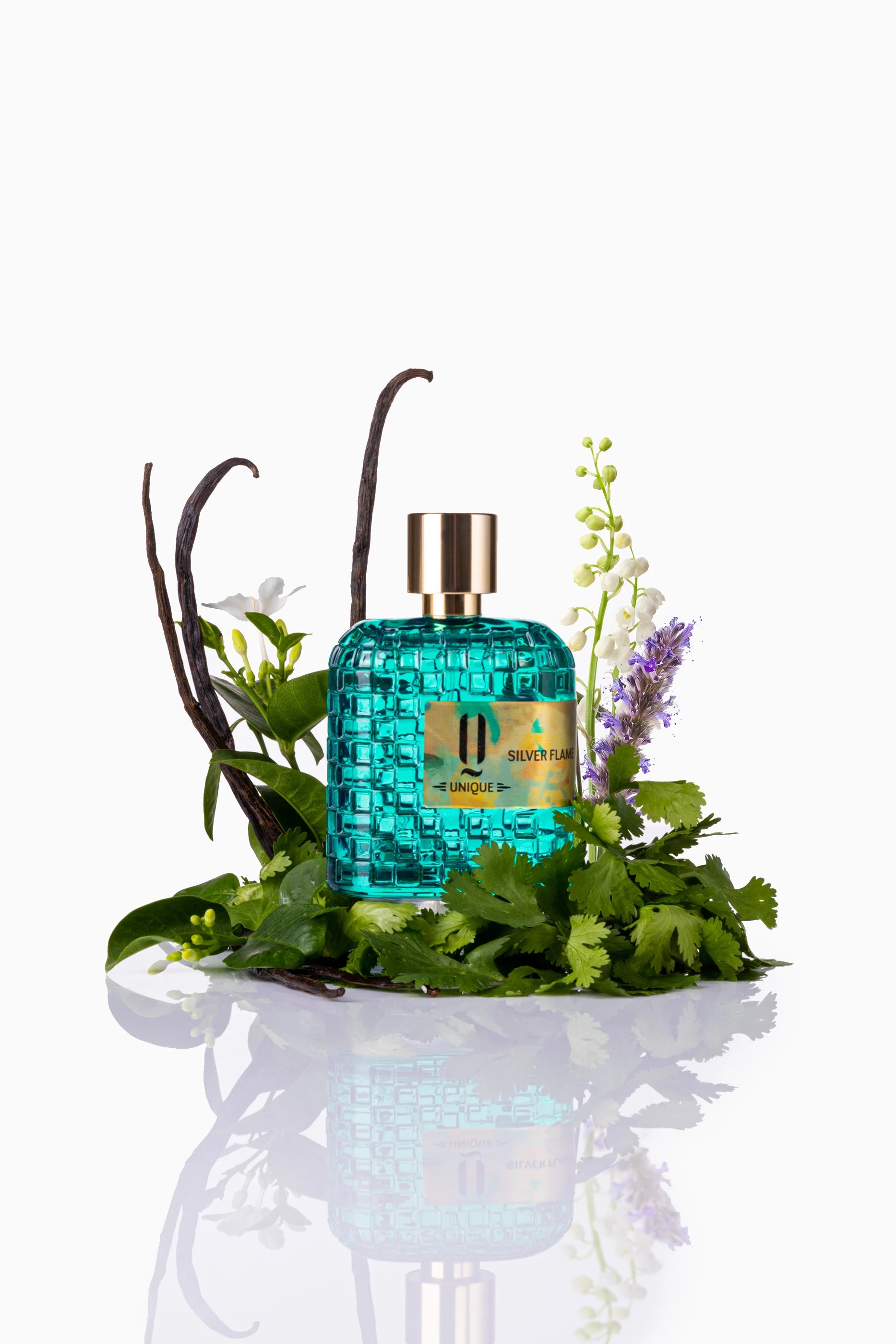 Unique Silver Flame Eau de Parfum